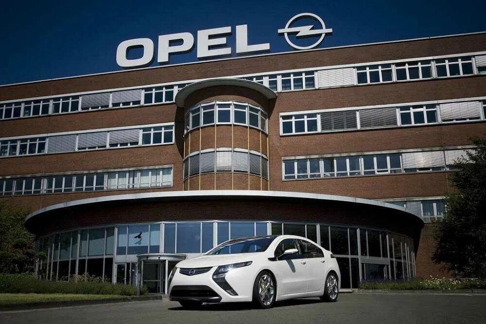 Компания opel. Opel завод в Германии. Завод Опель в Гессене. Опель Дженерал Моторс.