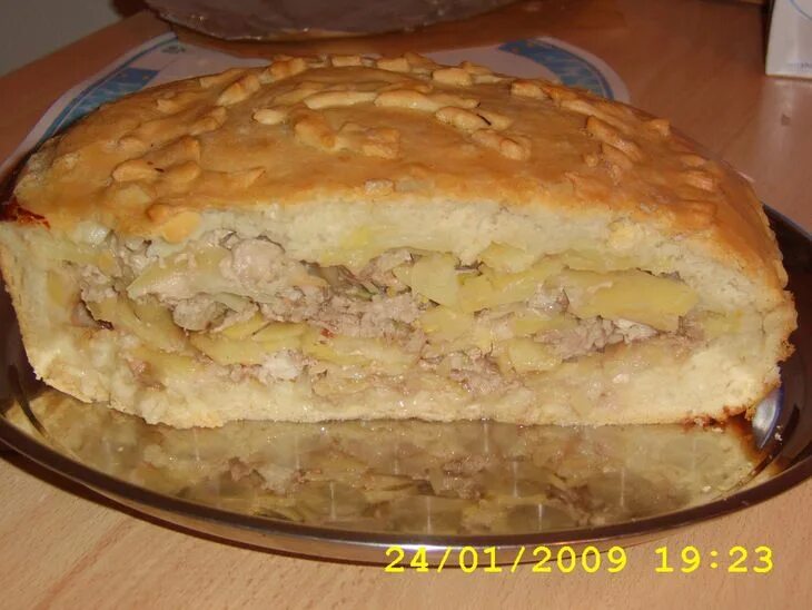 Как делать пирог с мясом. Пирог с мясом и картошкой. пирог с мясом в мультиварке. мясной пирог с картошкой. пирог в мультиварке с мясом и картошкой.