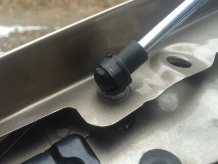Газовые упоры поло седан
