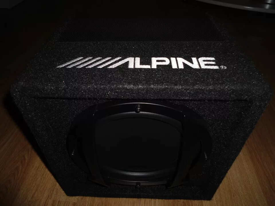 Топ активных сабвуферов. Сабвуфер supra 12 дюймов. Сабвуфер edge edb12a-e2 двойной. Ural (урал) as-d12a cube - сабвуфер. Топ активных сабвуферов.