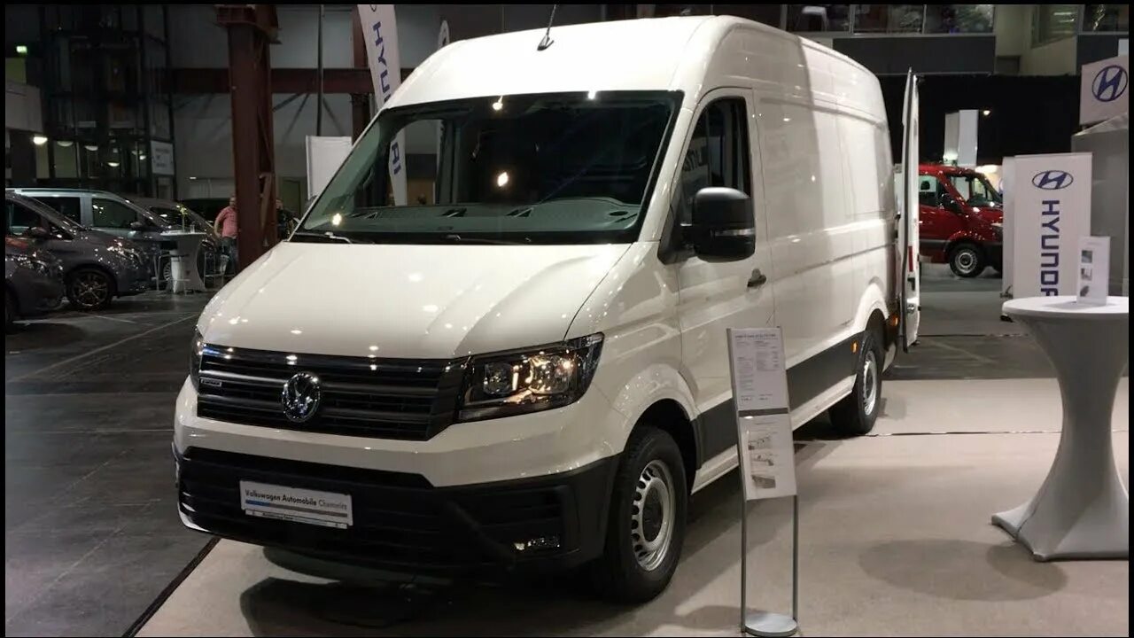 Volkswagen crafter купить. VW Crafter 2021. Фольксваген Крафтер 2022. Volkswagen грузовой фургон Crafter 2020. Фольксваген Крафтер 2020 Лонг.