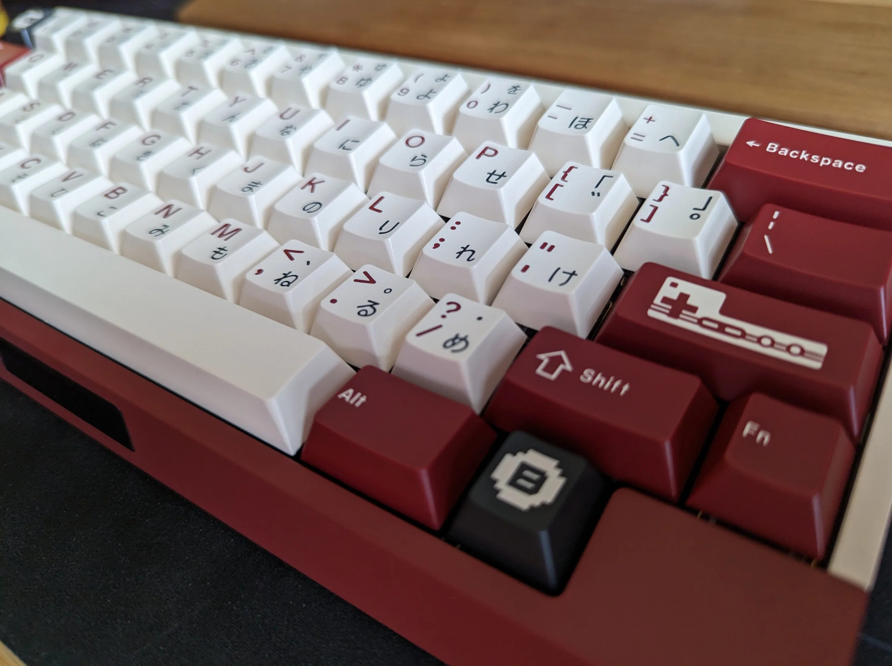 Ис 65. Клавиатура Angry Miao am 65 less. Самая большая клавиатура в мире. Angry Miao keycaps. Angry Miao Cyberboard Polycarbonate.