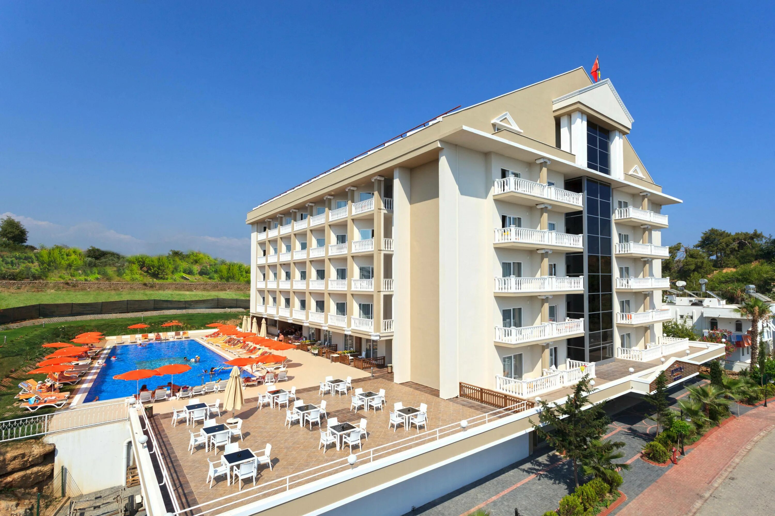 Бридж резорт 4 корпуса. Резорт корпус. Хаял резорт алушта. Вербилки кантри резорт 8 корпус. Отель бридж резорт сочи.