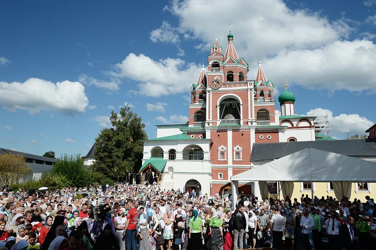 Саввино-сторожевский монастырь пасха. Расписание ильинского храма. Сергиев посад часовня саввы сторожевского. Расписание богослужений в саввино сторожевском. Храм саввы сторожевского в измайлово расписание богослужений.