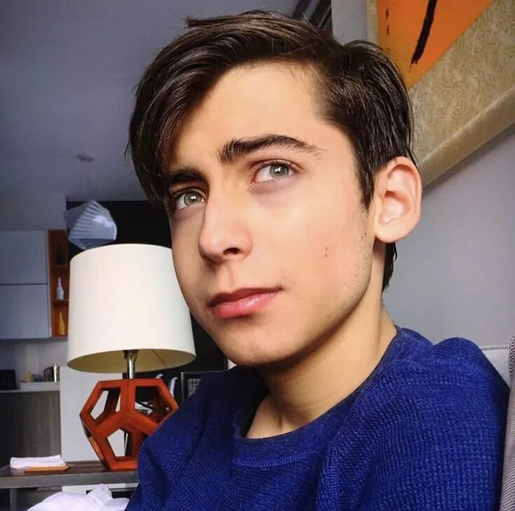 Pin en ❣ ️Aidan Gallagher ❣