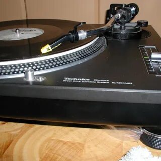 Technics 1200