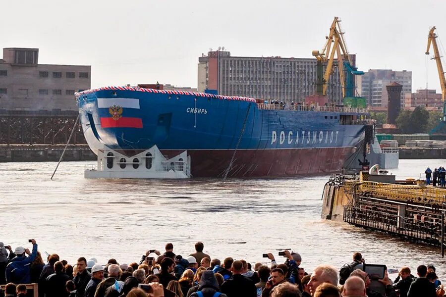 Где был спущен на воду первый русский. Атомоход Сибирь 22220. Ледокол Сибирь проекта 22220. Атомный ледокол Арктика проекта 22220. ЛК 60я Сибирь.