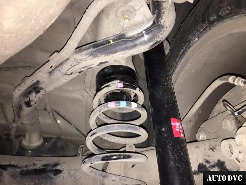 Увеличения клиренса пежо. Задние пружины пежо 408. проставки под пружины peugeot 408. пружина задние peugeot 408. проставки на пежо 408.