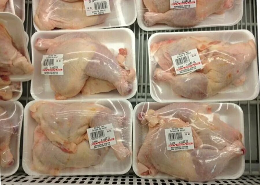 Цена курятина. 1 Кг курицы. Самая дешевая курица. Сколько стоит килограмм курицы.