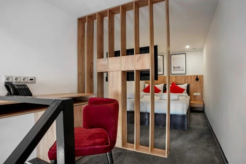 Отель maison. Maison отель москва. La maison residence москва. Гостиница ла мезон. Отель la maison hotel москва.