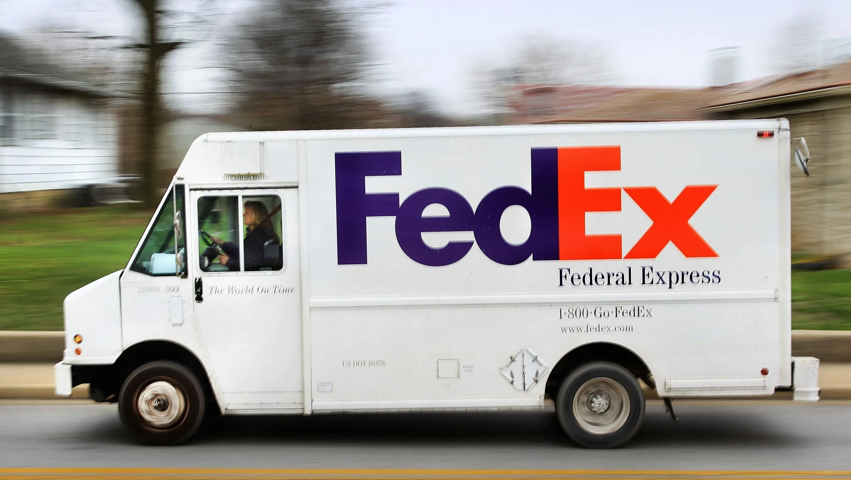 Грузовики Федекс. Фургон FEDEX. FEDEX машины. FEDEX фура. Fedex track