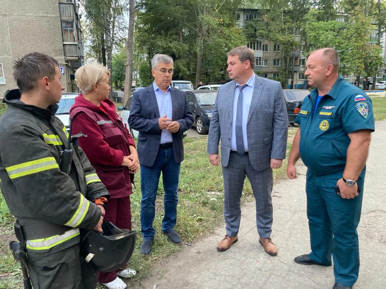 Управляющая компания аметист. Аметист Ульяновск Засвияжье. Аметист Ульяновск.