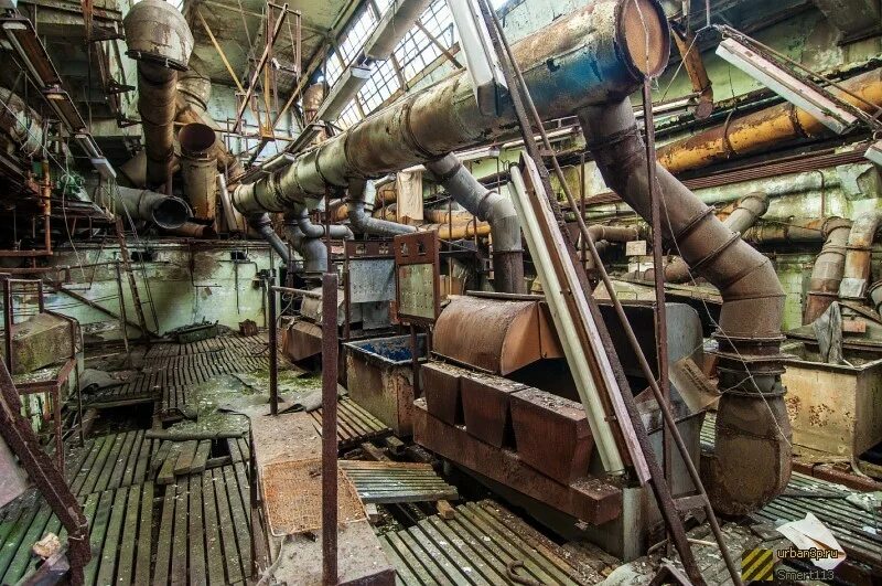 Г новосибирск завод сибсельмаш. Ферросплавный цех чусовой. Цеха оао. Сибсельмаш новосибирск бункер. Сибсельмаш новосибирск заброшка.