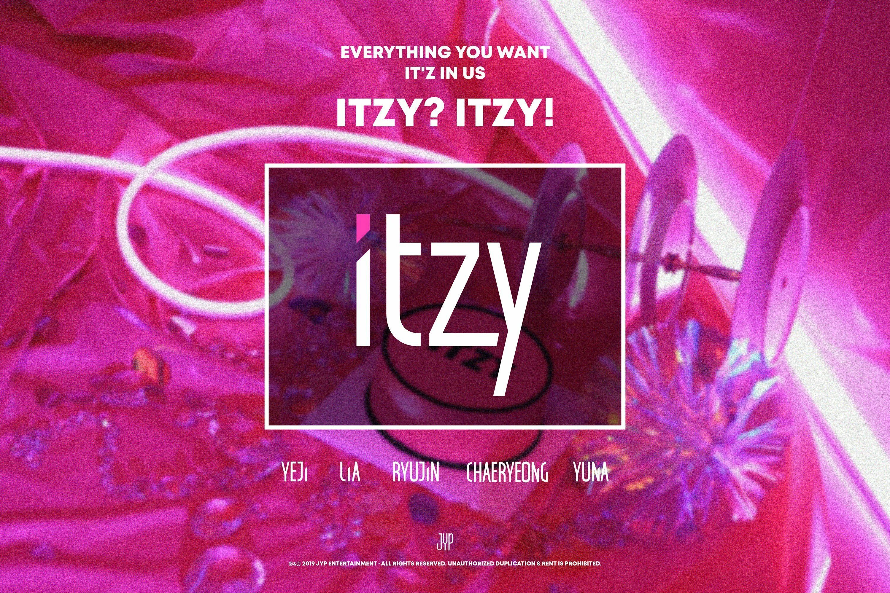 Itzy перевод на русский. Itzy логотип. itzy надпись. itzy обложка альбома. itzy фандом.
