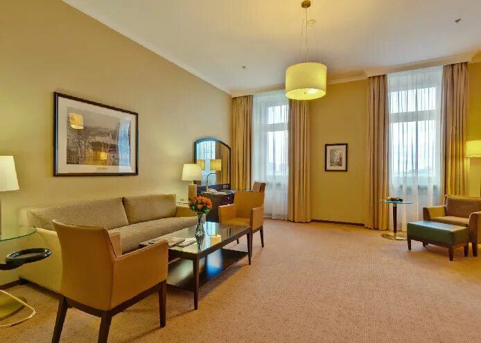 телефон гостиницы ленинградская. отель hilton москва ленинградская. хилтон ленинградская полулюкс. телефон гостиницы ленинградская. Hotel hilton moscow leningradskaya 5*.