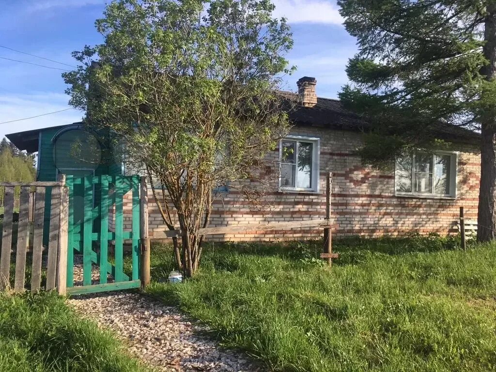Авито хвойная новгородская область. Меглецы недвижимость. Дом в хвойной новгородская область. Недвижимость хвойная новгородская область. Авито хвойная новгородская область недвижимость.
