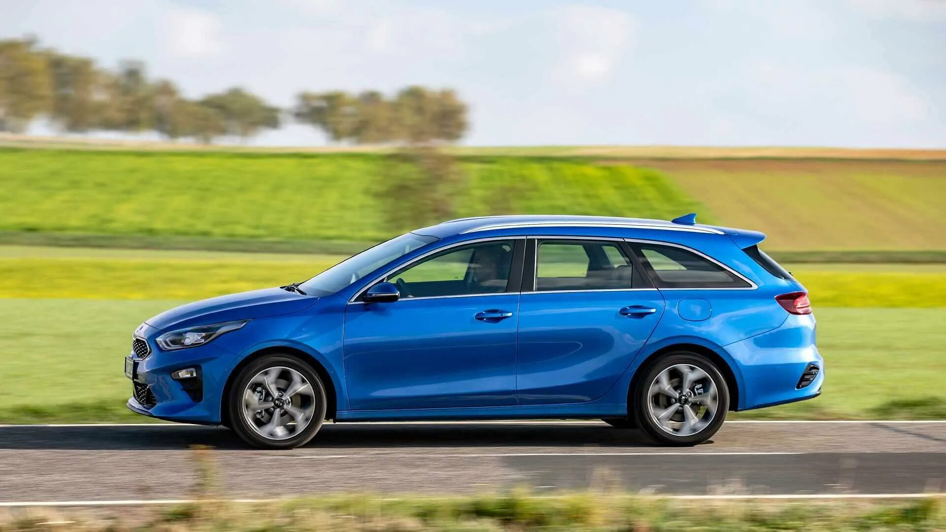 Kia Ceed универсал 2021. Киа СИД SW 2021. Kia Ceed универсал 2020. Kia Ceed SW 2019. Сид универсал св