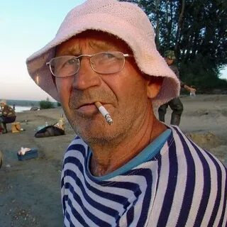 Дедушка поехал на рыбалку