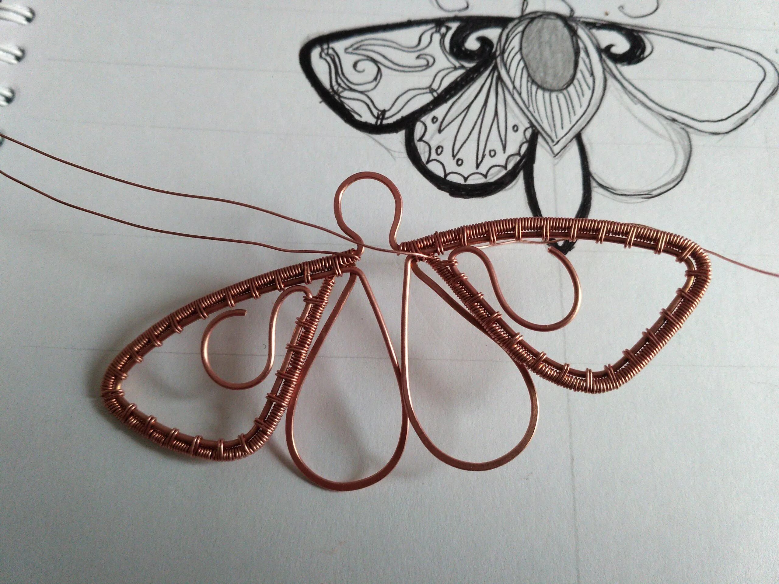 Как сделать бабочку из проволоки. Броши бабочки wire wrap. бабочка из проволоки. изделия из проволоки бабочка. бабочка из медной проволоки.
