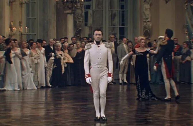 Андрей болконский аристократ. Бал анны павловны шерер. Война и мир вечер у анны павловны шерер. Семья ростовых. Андрей болконский в светском обществе.