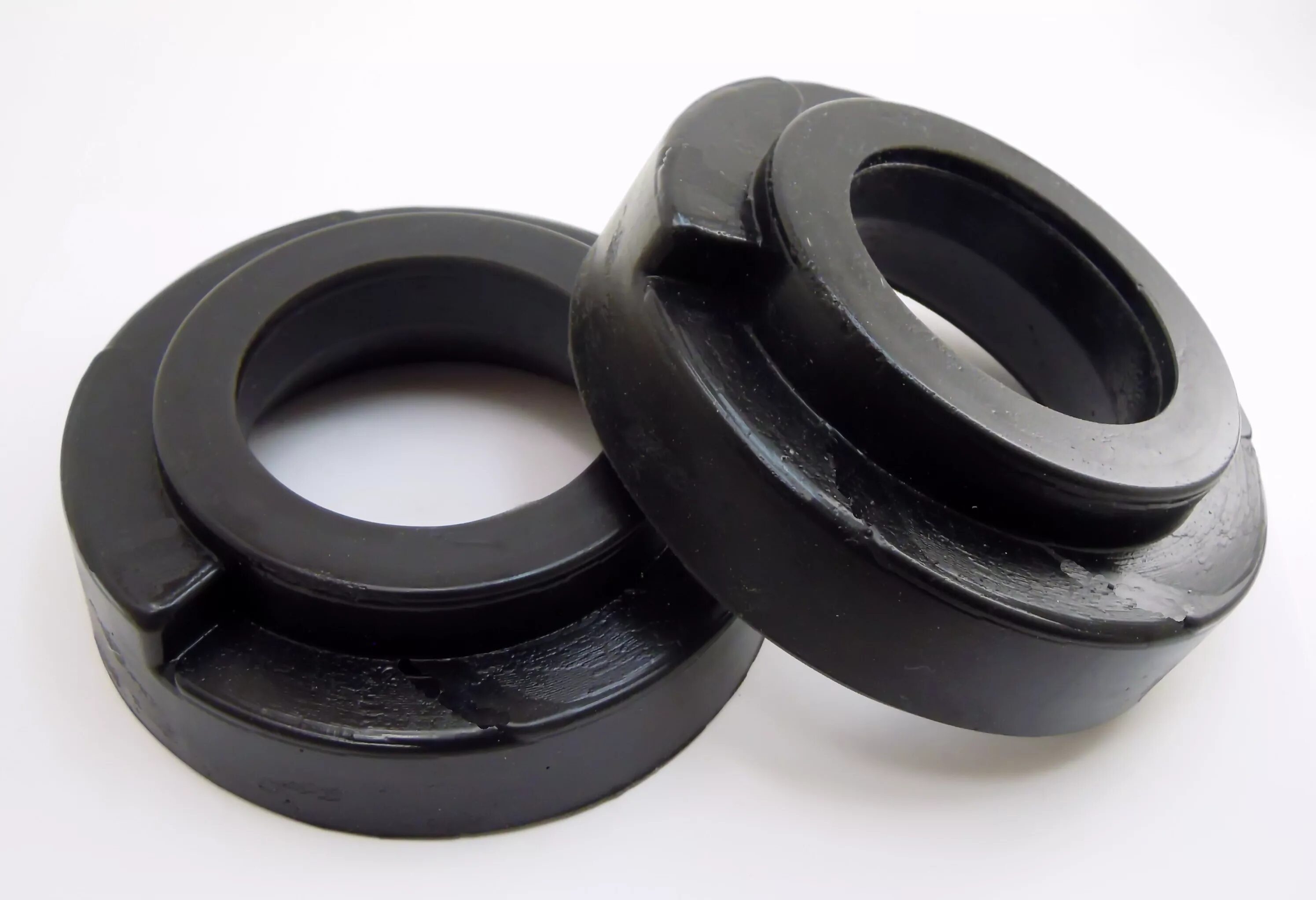 Проставки в пружины ваз 2110. Проставки под пружины 30мм great wall hover. Проставки под пружины нива 2121. Резиновые проставки под задние пружины. Проставки под передние пружины нива (полиуретан 2 шт).