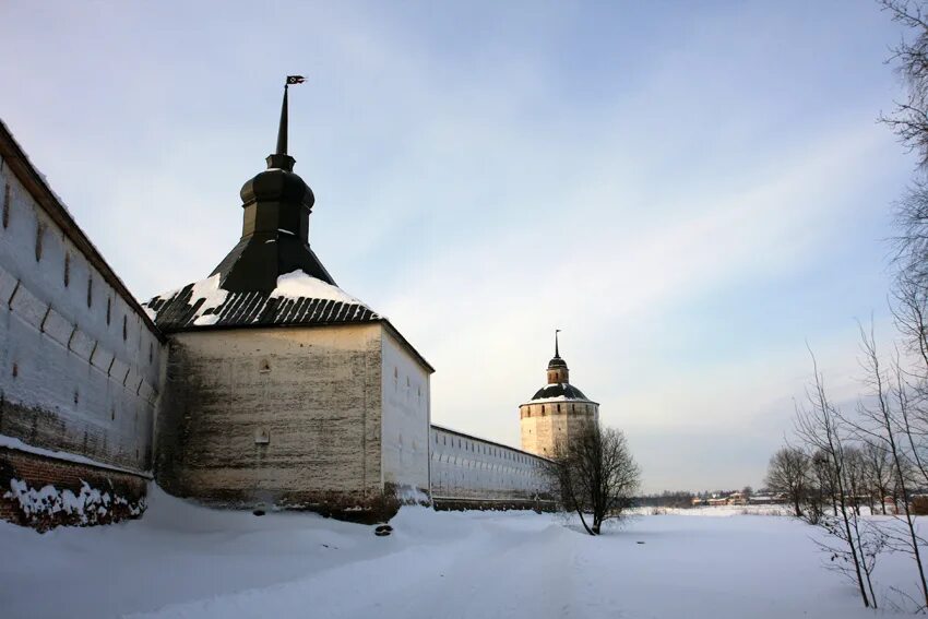 Белозерский монастырь святые