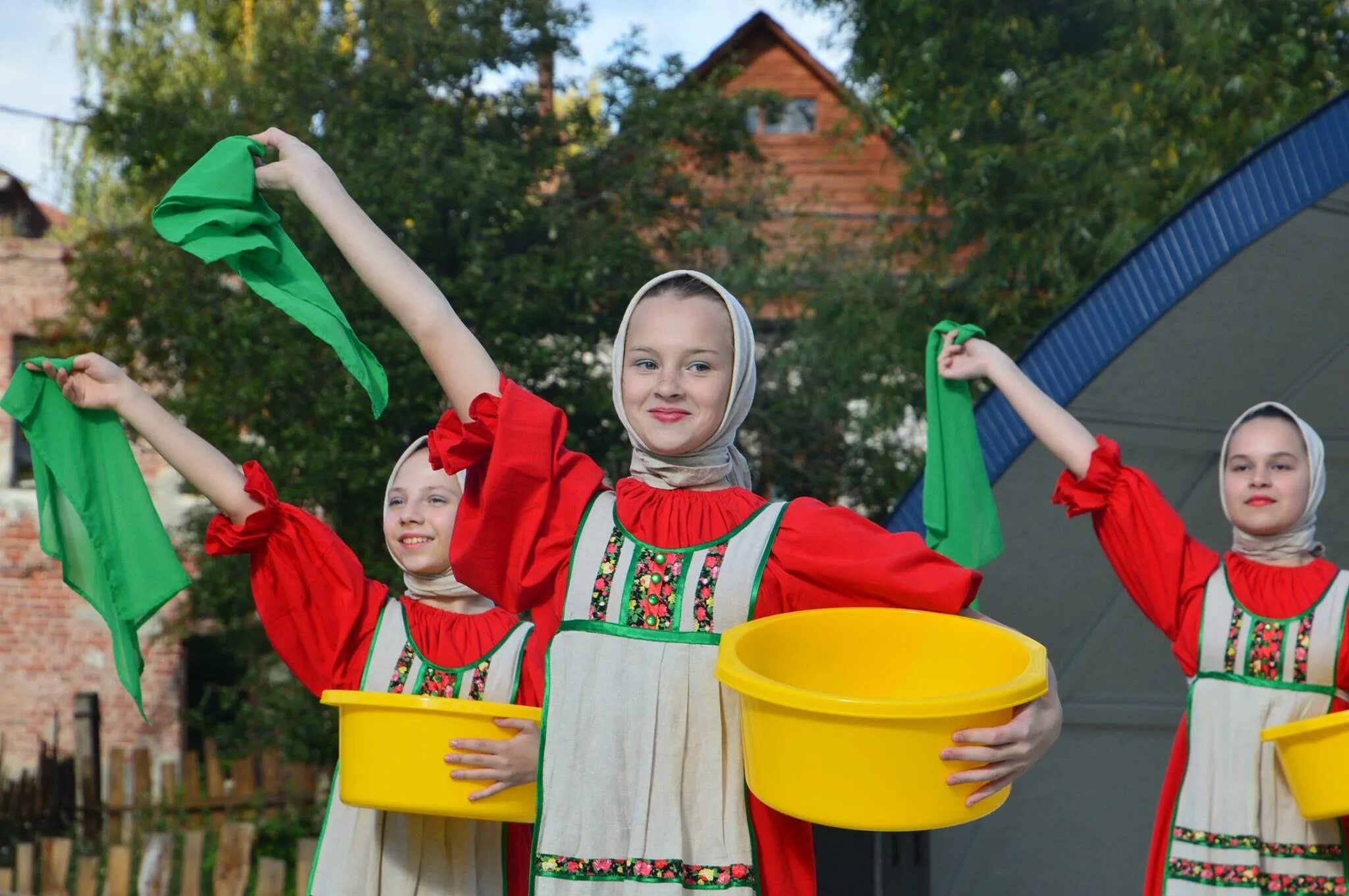 Деревня родина псковская область. Душа провинции. Душа провинции. Душа провинции. Казарновская вятское ярославской области.