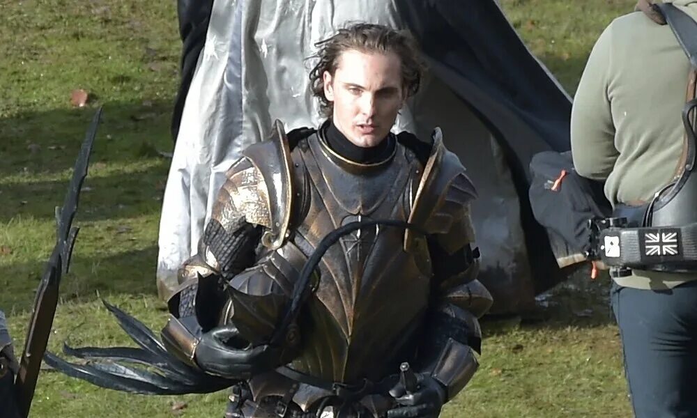 Redanian intelligence. Что там еще ведьмак 3. Броня нильфгаарда нетфликс. Фрея аллан ведьмак. Redanian intelligence.