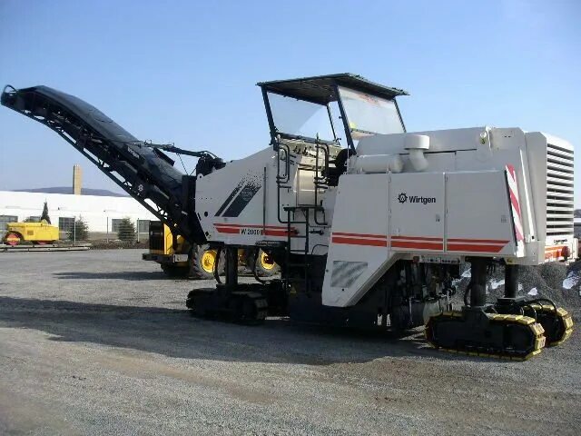 Фреза дорожная см crusher fs 25. Фрезерный барабан wirtgen w2000. Дорожная фреза для асфальта wirtgen w200. Фреза дорожная f 120 wirtgen w. Дорожная фреза виртген 2000.