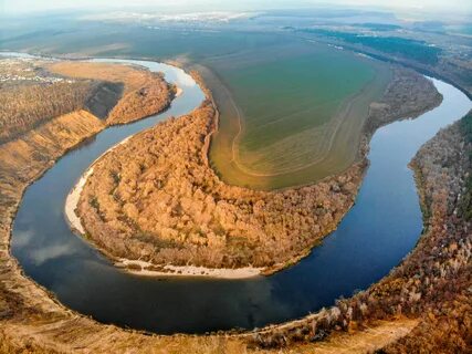 Крутой изгиб реки 4