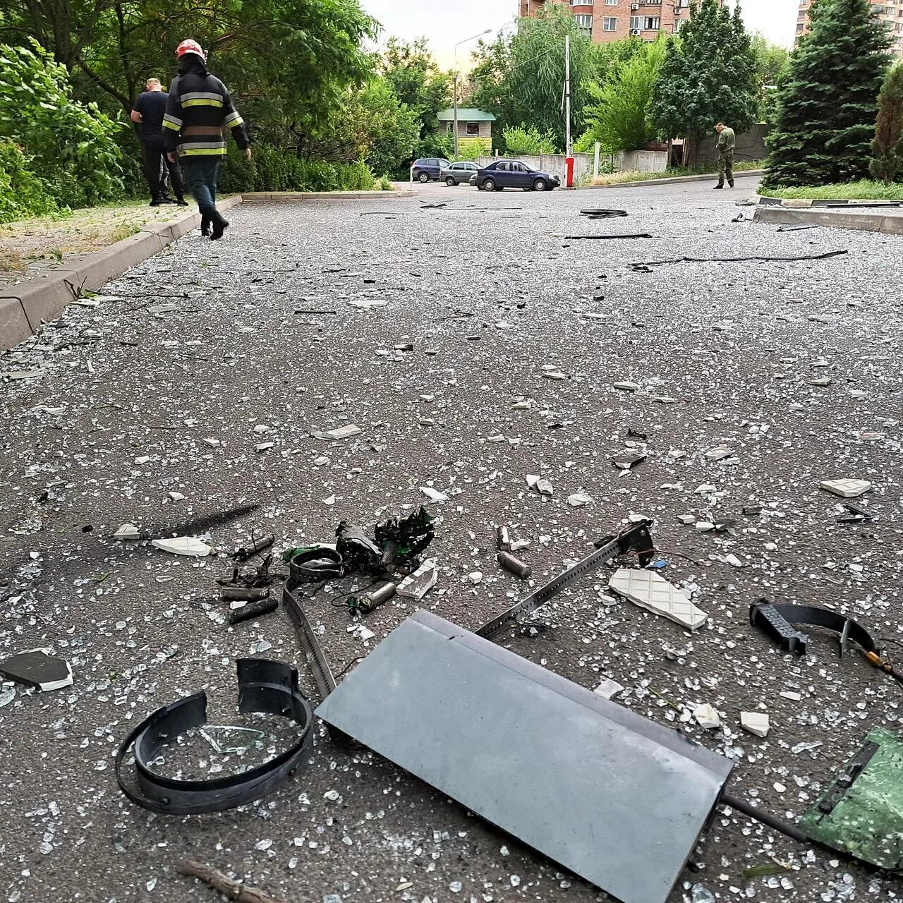 Сегодня утром сбит в воронеже беспилотник. Беспилотник в воронежской области сбили. в воронеже сбили бпла. бпла который сбит над воронежом. пво сбила беспилотник самолётного типа.