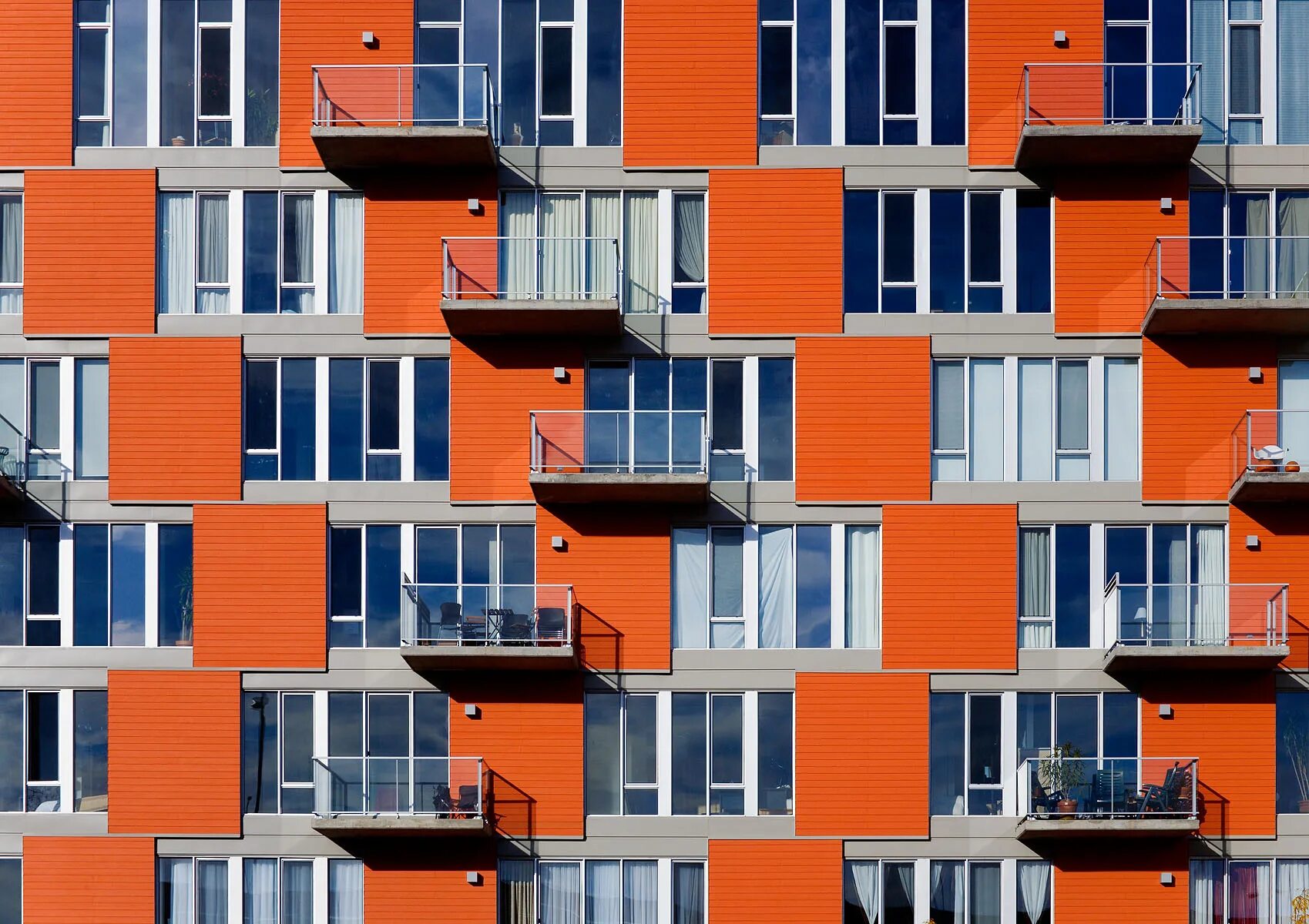 Фасады многоэтажных жилых домов. City hyde park. Фасад многоэтажки. Бен ван беркель архитектура. Фасады многоэтажных жилых домов.