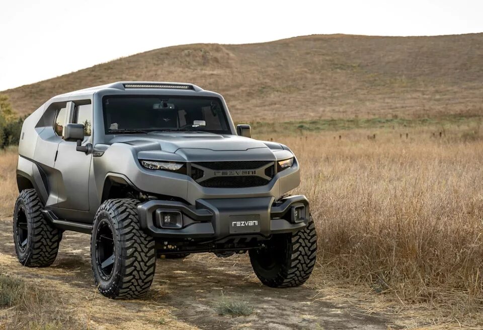 Самый надежный уаз. Rezvani tank 2025. уаз резвани танк. jeep rezvani. rezvani tank внедорожник 2025.