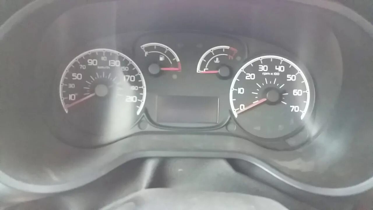 Fiat часы. Бортовой компьютер для fiat albea. фиат добло подсветка приборов. fiat doblo 2014 одометр коррекция. щиток приборов добло малибу.