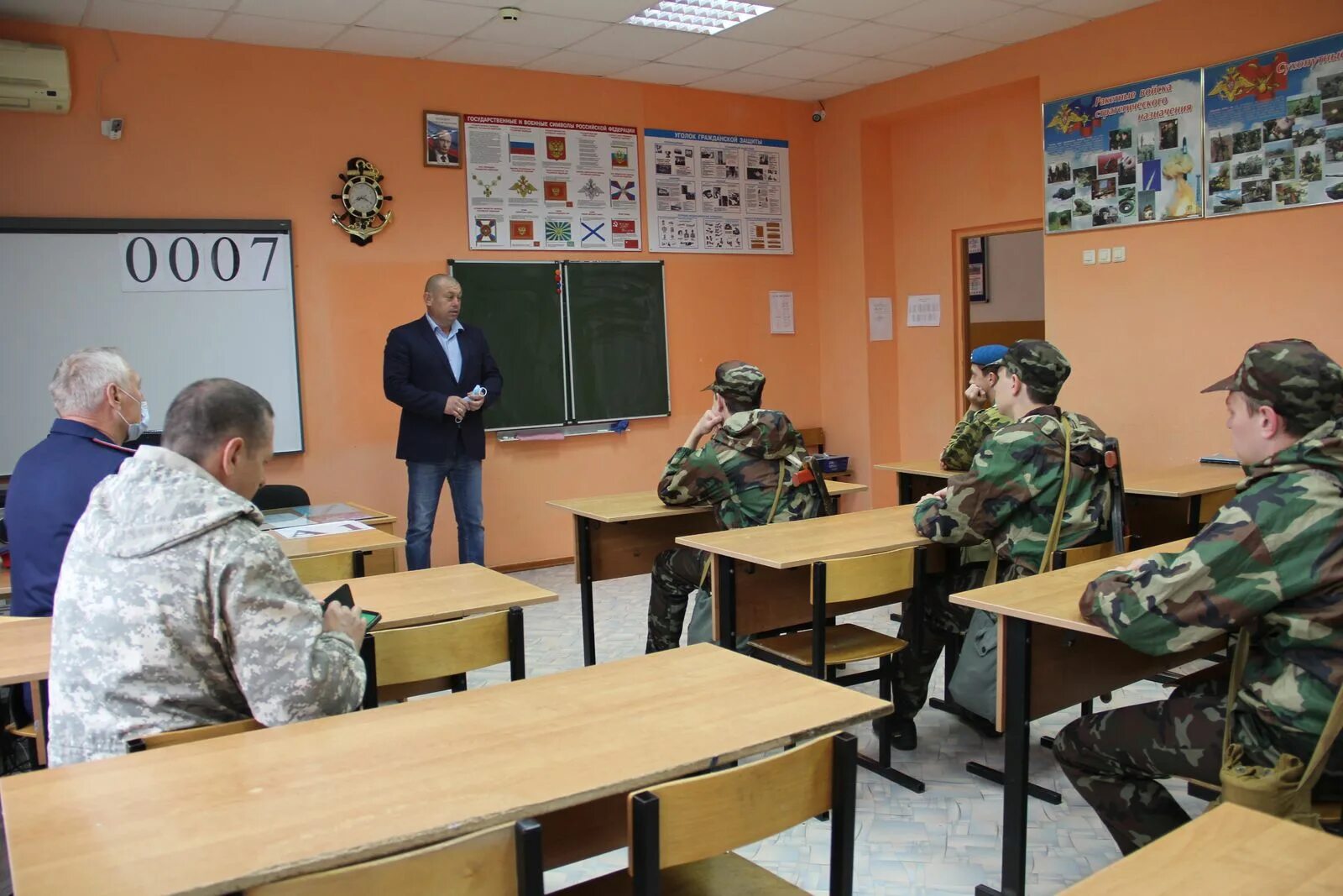 военно-патриотический диктант 15 ноября 2022. орловский учебный центр орел. военно-патриотический диктант. балашиха советская 23 досааф. досааф фото.