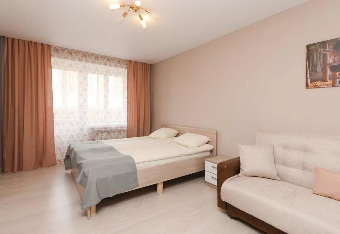 Апарт-отель на ленина вологда. Зосимовская 83 вологда фото. Горквартира. Челюскинцев 62 вологда. Квартира или гостиница на сутки.