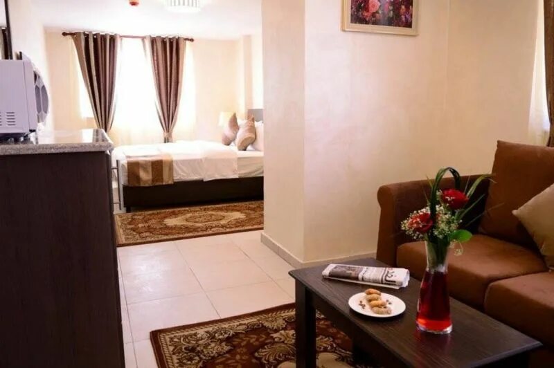 Og room. Отель олив бишкек. Отель крит грин. Olive hotel. Олива отель.