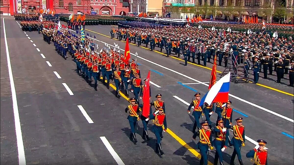 Прошел праздник день победы. Парад Победы на красной площади 9 мая 2022 года. Парад на красной площади 9 мая 2022. Парад Победы 2022 в Москве на красной площади. Парад Победы в Москве 2022 год.