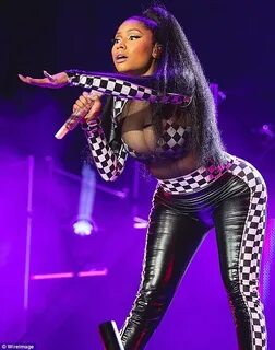 Nicki minaj b