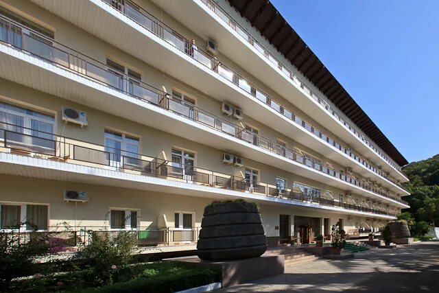 Санаторий прогресс сайт. Хоста санатории прогресс корпус. Краснодарский край хоста санаторий прогресс. Прогресс, сочи, сухумское шоссе, 11. Краснодарский край хоста санаторий прогресс.