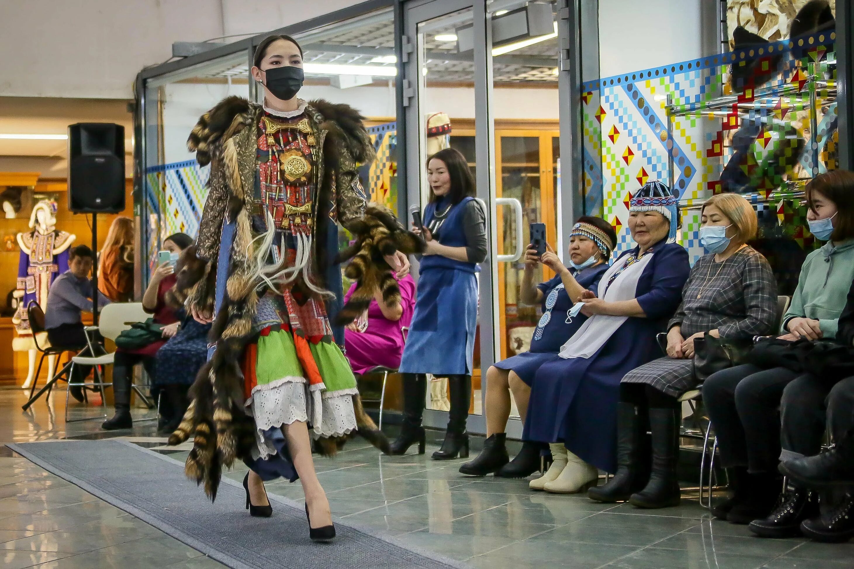 Народные промыслы Якутии. Ремесло якутов. Якутское народное искусство. Якутия народный промысел. Промыслы якутов