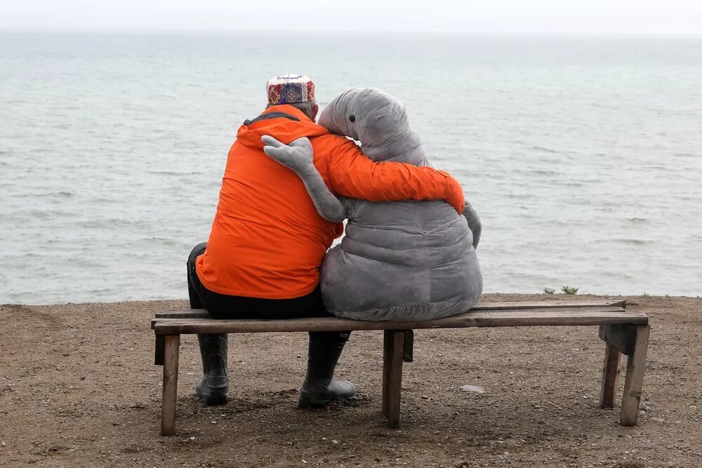 Ждать у моря. Ждать у моря погоды. ждун на море. море ждет. ждать у моря погоды фразеологизм.