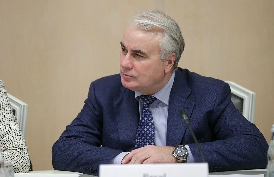 Завальный комитет по энергетике. Завальный комитет по энергетике. Председатель комитета госдумы по арктике. Завальный комитет по энергетике. Завальный департамент информатизации и связи.