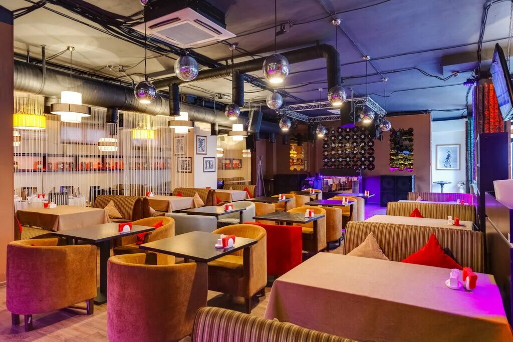 ночной клуб «republic hall». рестораны кафе бары клубы. бар территория москва. караоке бар кадриль москва. караоке бар.