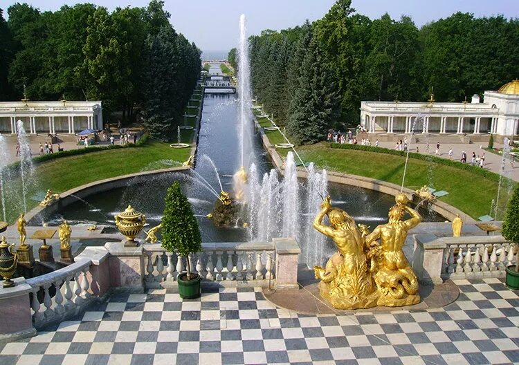 Петергоф сообщение. Большой каскад и морской канал петергоф. презентация петергоф и петродворец. фонтаны петергофа 2 класс. фонтан большой каскад в петергофе презентация.