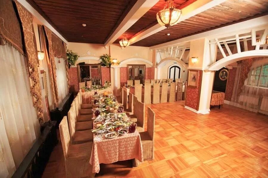 ресторан усадьба вилонова. поместье парк панорамный зал. ресторан усадьба вилонова. усадьба смоленск ресторан. пензенская область город каменка кафе.