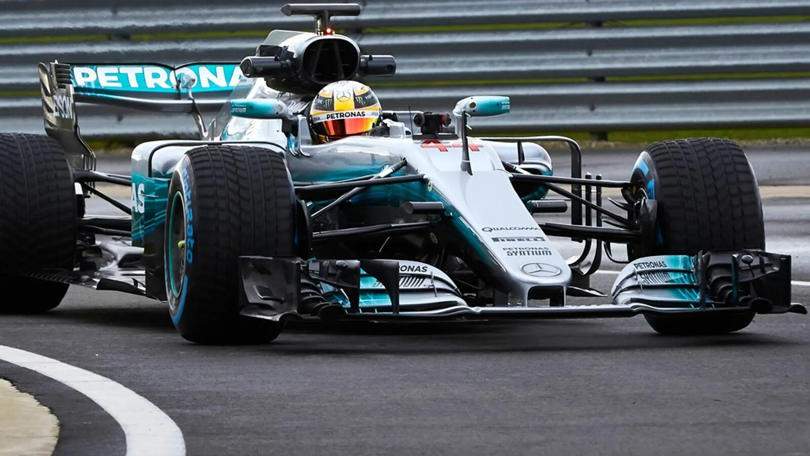 Mercedes benz formula 1. Мерседес f1 2014. Mercedes benz f1. Mercedes benz f1. Mercedes w05 f1.