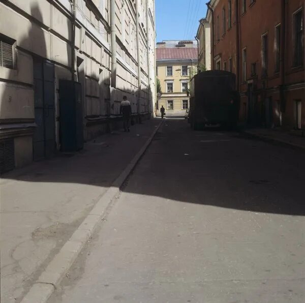 Артиллерийская улица 3. Калининград улица артиллерийская. Казармы гренадерского полка в санкт-петербурге. Артиллерийская улица. Артиллерийская, 1.