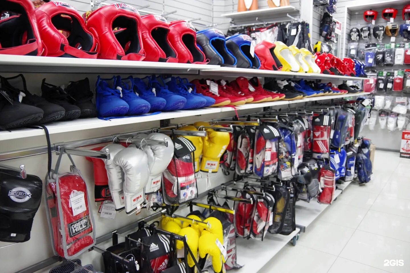 кинаш спорт. кинаш спорт. кинаш спорт санкт-петербург. спортивный магазин kinash. спорт магазин.