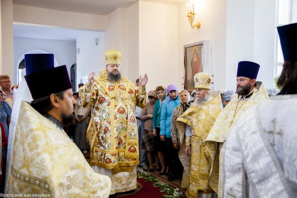 священнослужители волгодонской епархии. волгодонская епархия карта. сайт волгодонской епархии. сайт волгодонской епархии. волгодонская и сальская епархия.